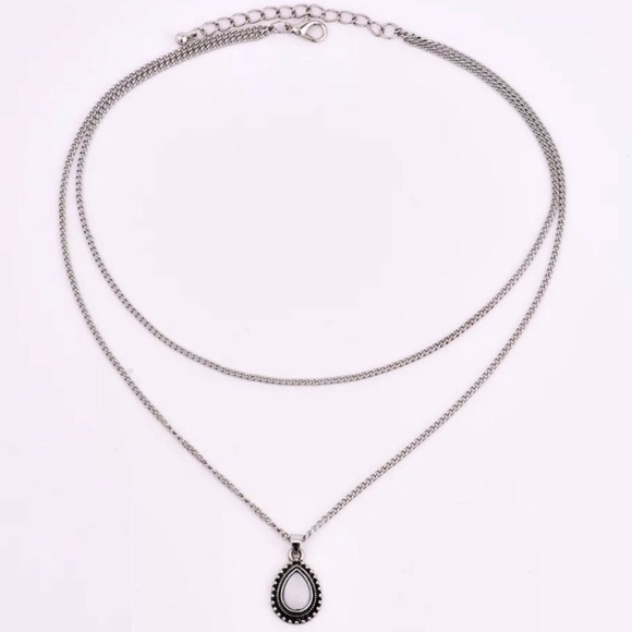 ✨RESTOCKED!! Antiqued Water Drop Stone Pendant✨ - Picture 2 of 4